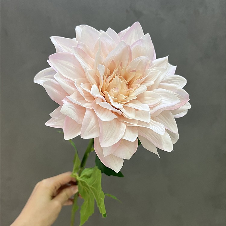 Bendable artificial silk dahlia stem shaped for floral arrangement