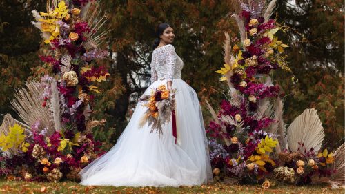 Fake vs Real Flowers for Wedding: How to Choose the Best Option Featured Image