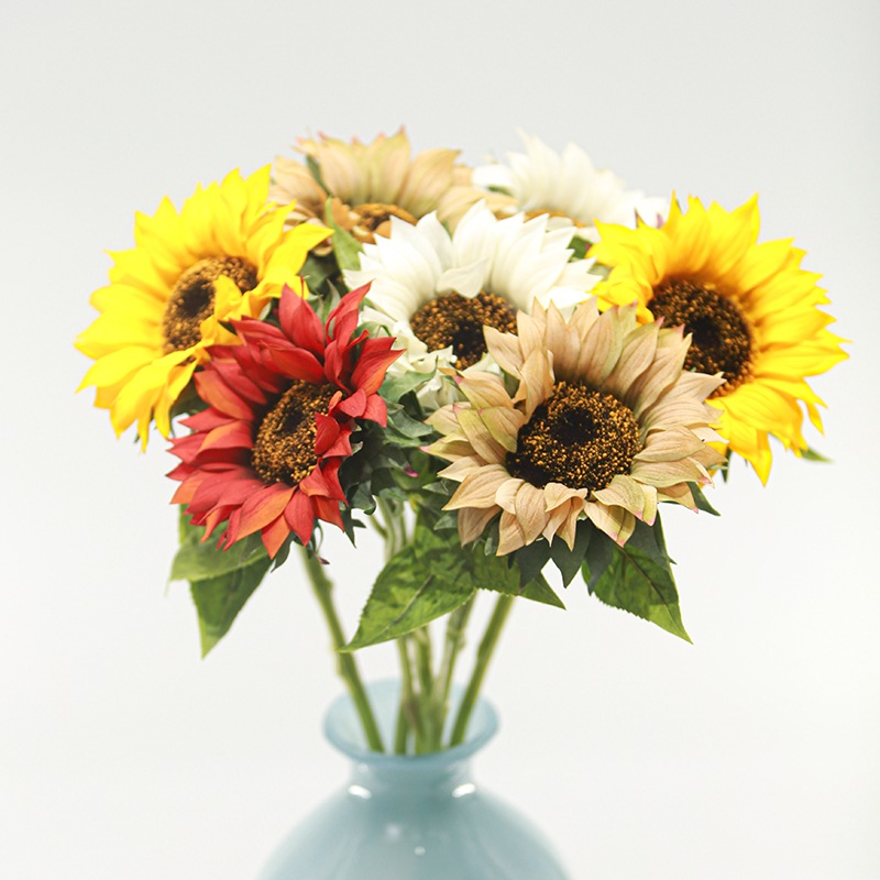 Real-Touch Moisturizing Sunflower