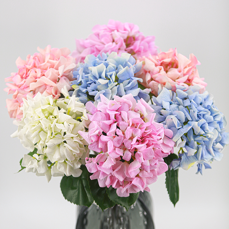 Real-Touch Moisturizing Ruffled Hydrangea