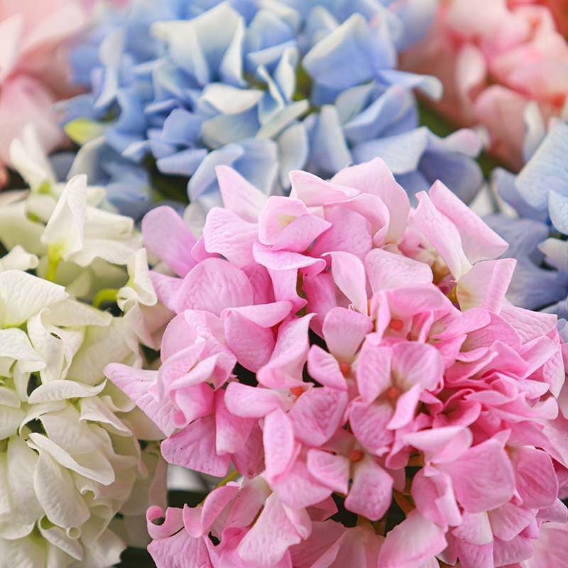 Real-Touch Moisturizing Ruffled Hydrangea