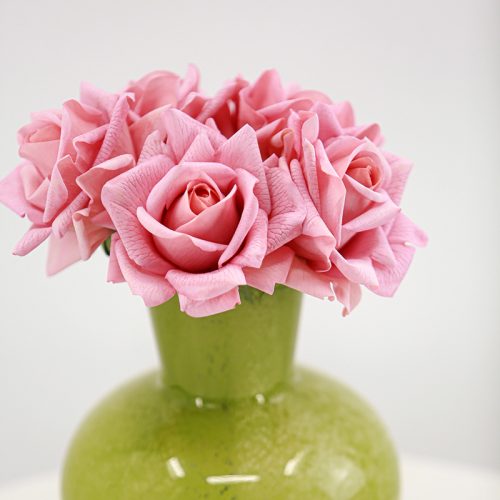 Real-Touch Moisturizing Ruffled Rose Bouquet Featured Image